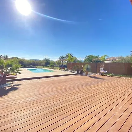Villa Piscine. A 20 Min A 5min *